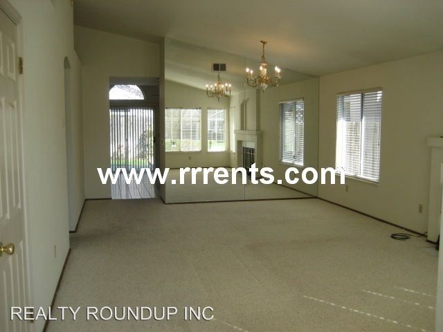 Foto del edificio - 6403 Shasta Creek Way