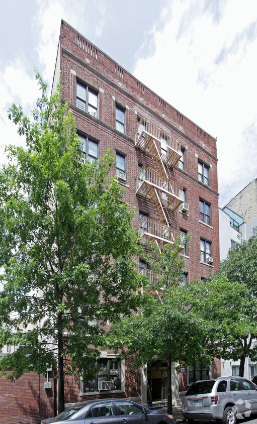 Primary Photo - 347 S 3rd St