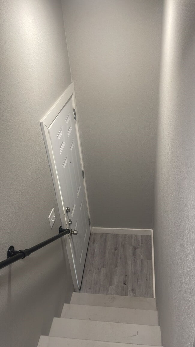 Foto del edificio - 519 Magnolia Point Dr