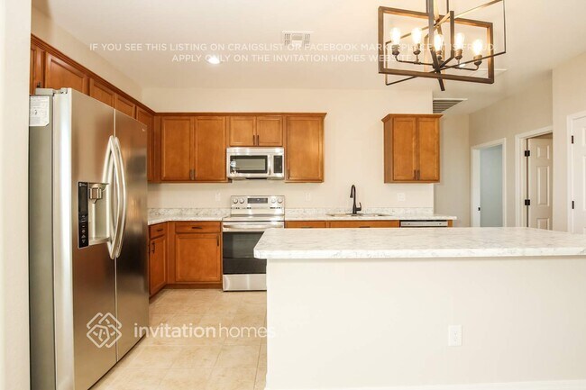 Foto del edificio - 17581 W Via De Luna Dr