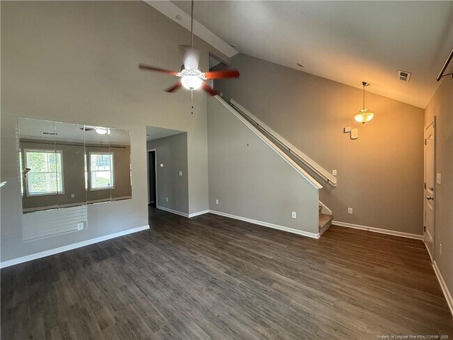 Building Photo - 7301 Hyannis Dr