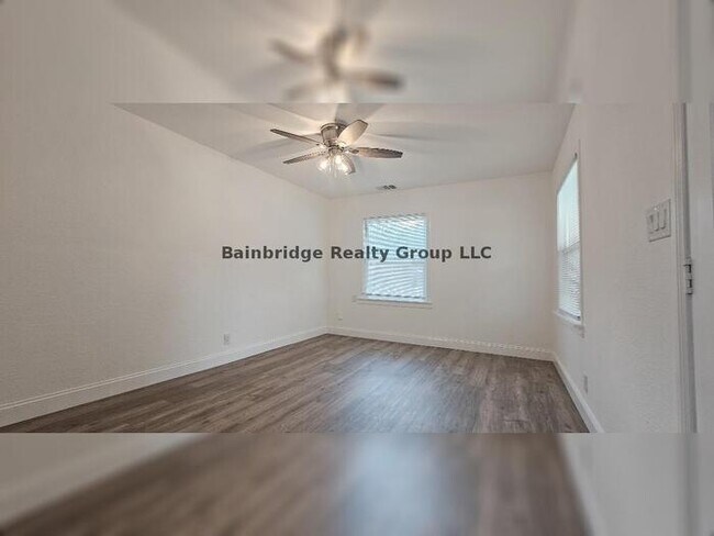 Foto del edificio - Charming Remodeled Gem in Southwest Fort Worth