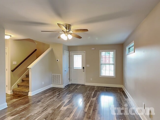 Building Photo - 515 Magnolia Dr