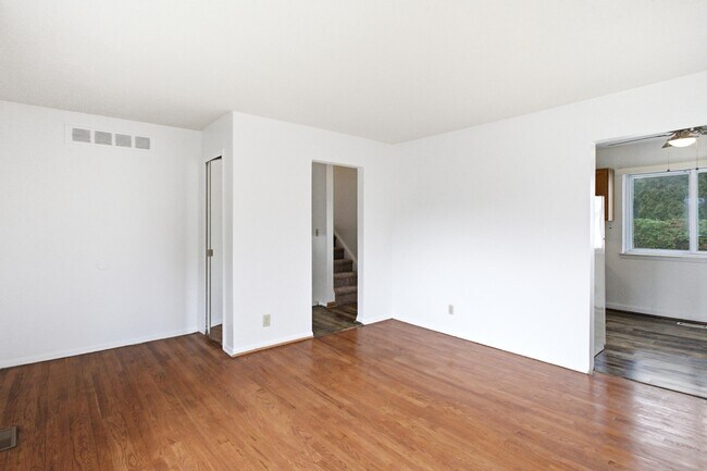 Foto del edificio - 3840 Williams St