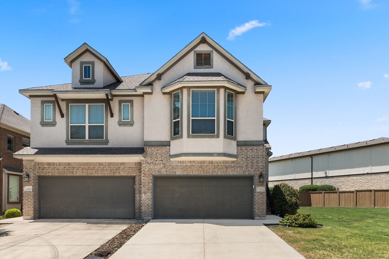 Foto principal - 2306 Dillon Pond Ln