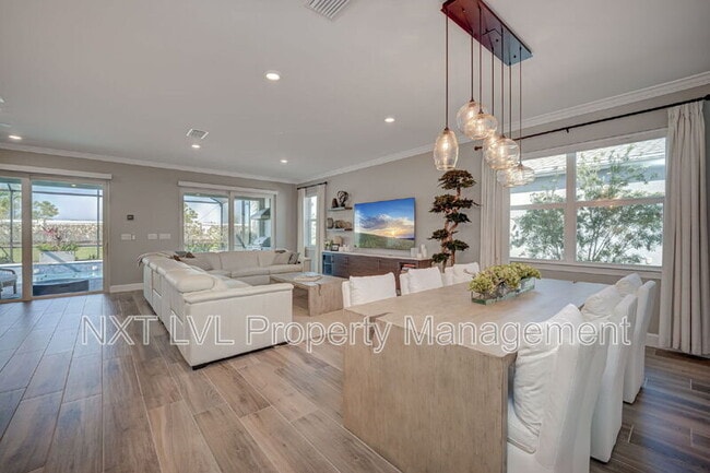 Foto del edificio - 16112 Lakeland Dr