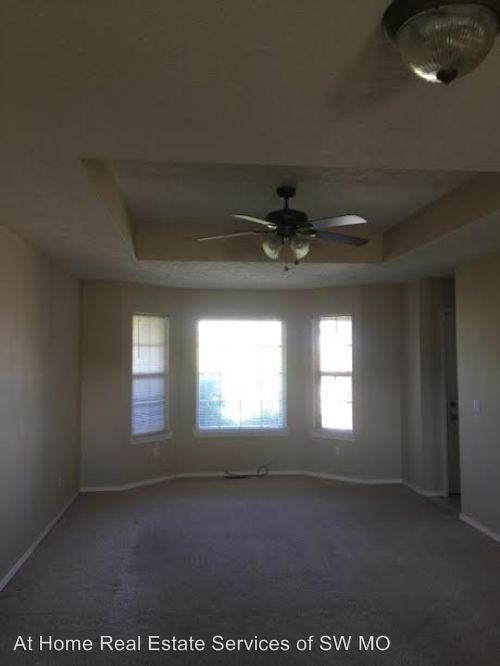 Foto del edificio - 1101 N 26th St