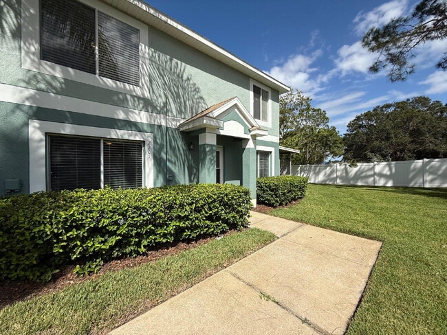 Photo - 3 bed 2.5 bath townhome in Gated Providenc...