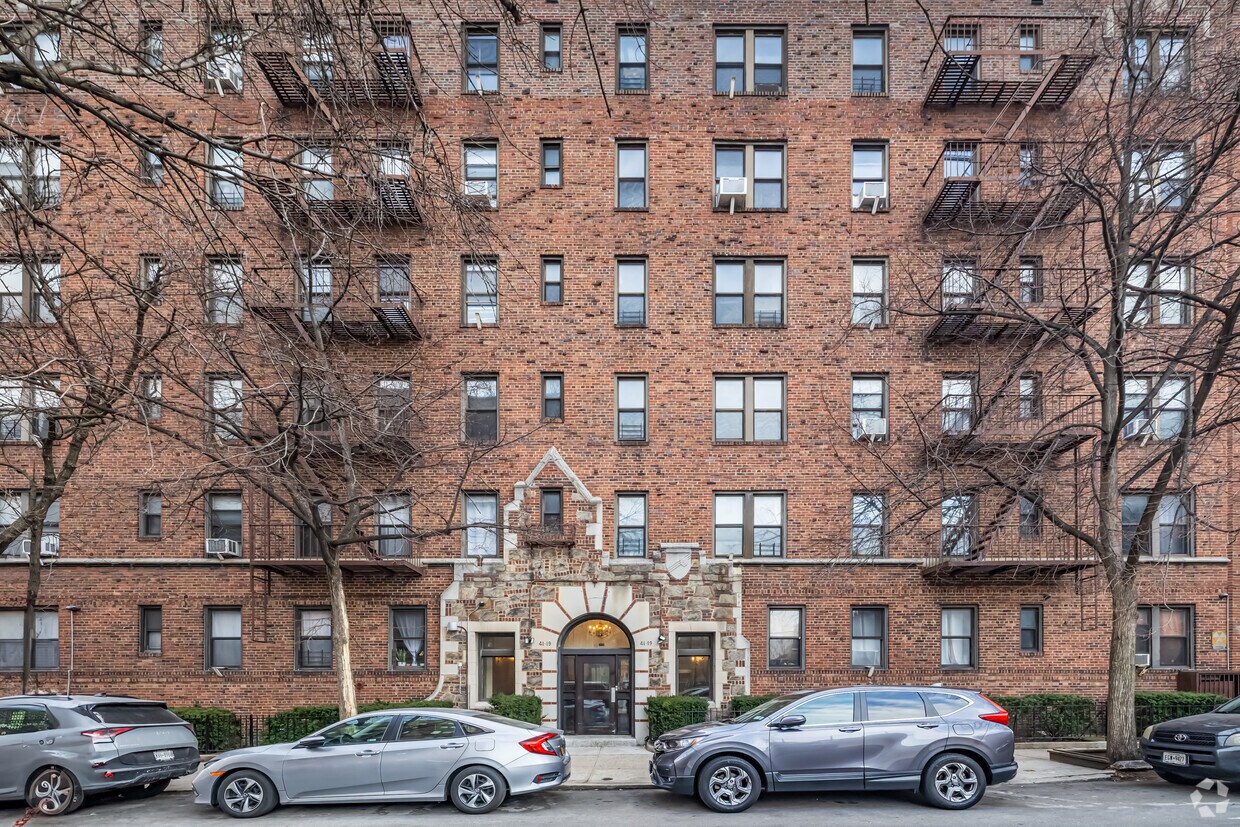 Building Photo - 4119 41st St