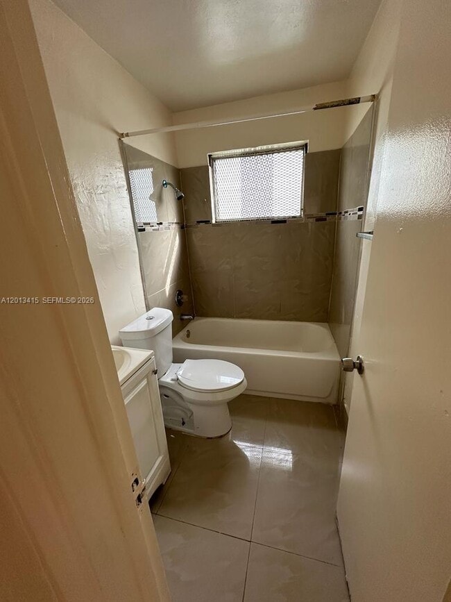 Foto del edificio - 756 NW 5th St