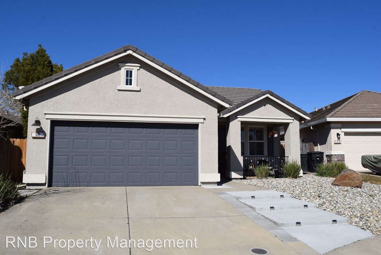 Foto principal - 3 br, 2 bath House - 576 Sutherland Ranch ...