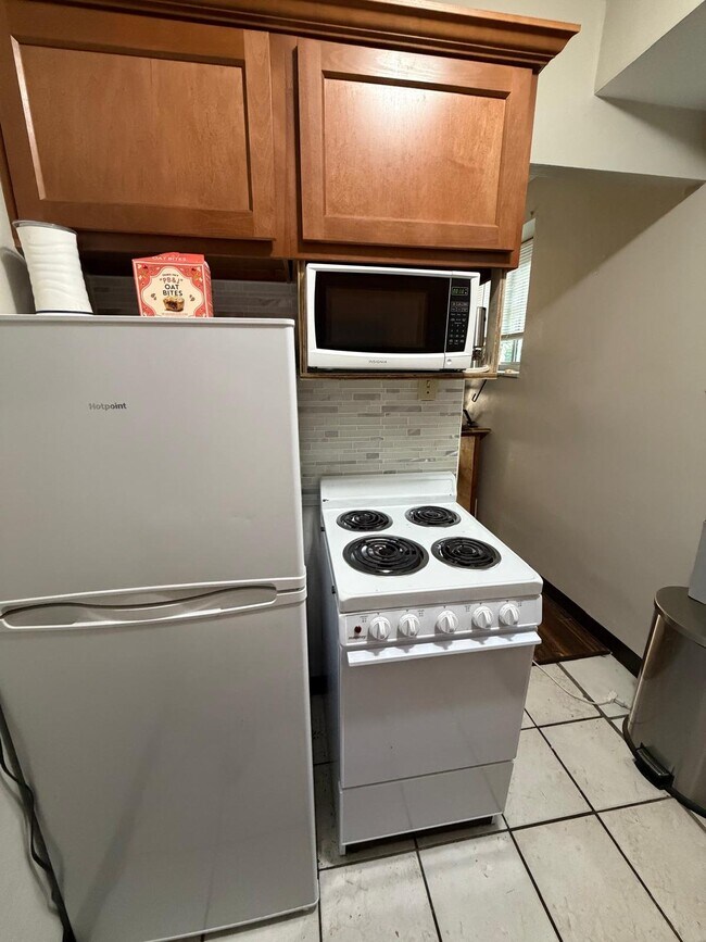 Photo - 103 McKnight Cir Apartment