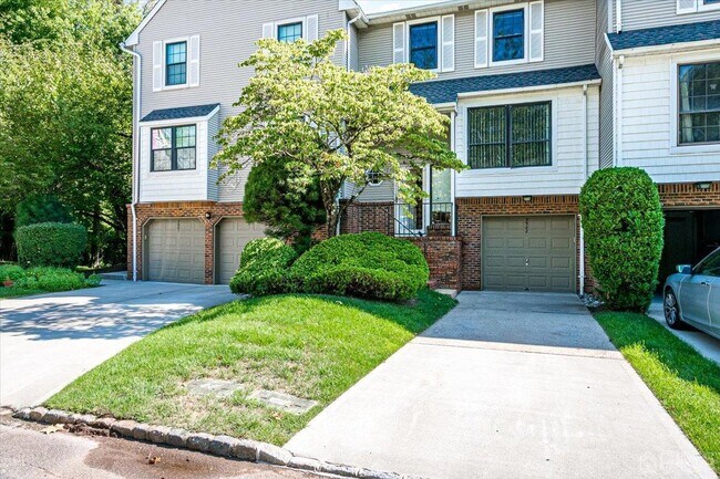 Foto del edificio - 3902 Springbrook Dr