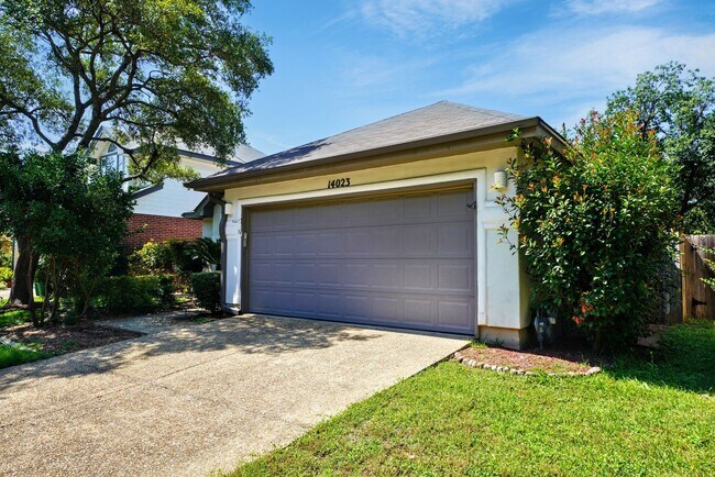 Foto del edificio - Beautiful Home in the desirable Shavano Ga...
