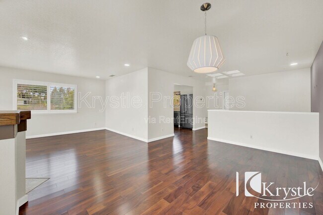 Foto del edificio - 101 Nashville Ln