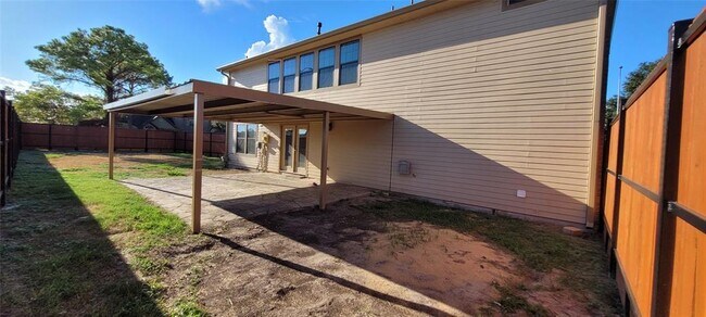 Building Photo - 3810 Cann Dr