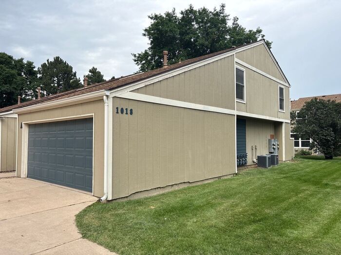Primary Photo - 1018 Davidson Dr