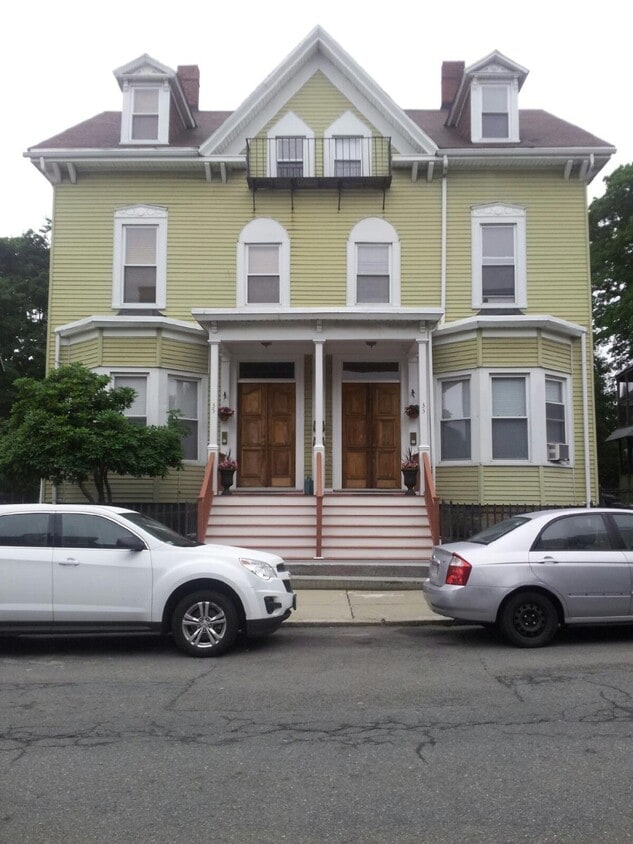 Building Photo - 35 Alaska St