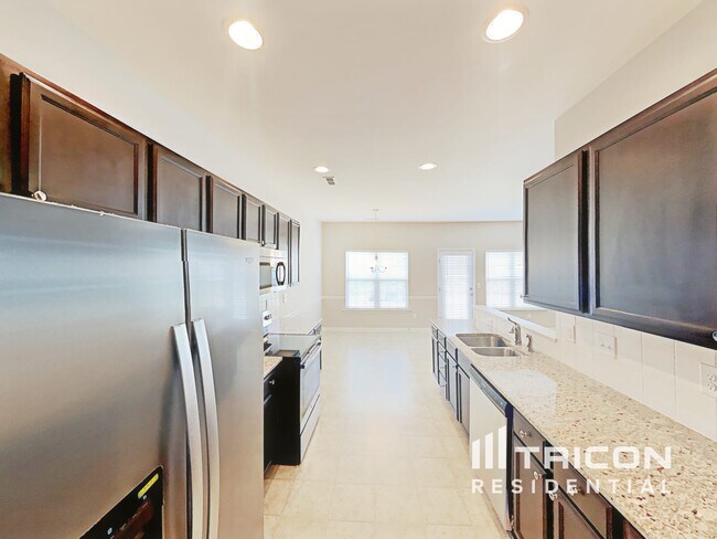 Foto del edificio - 109 Claystone Dr