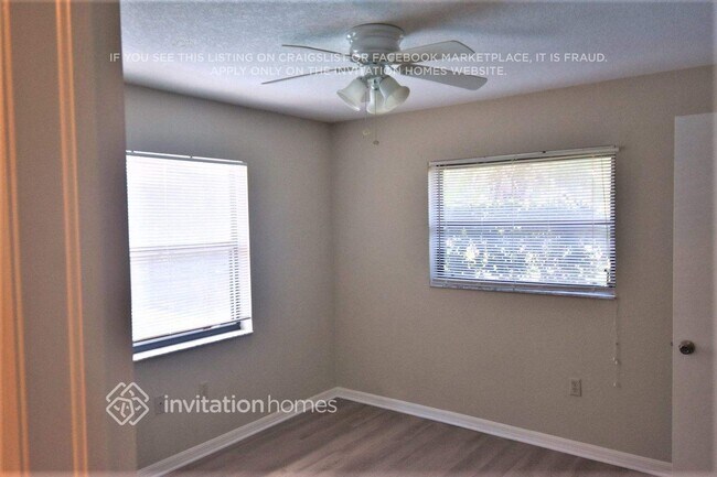 Building Photo - 2117 Mauritania Rd