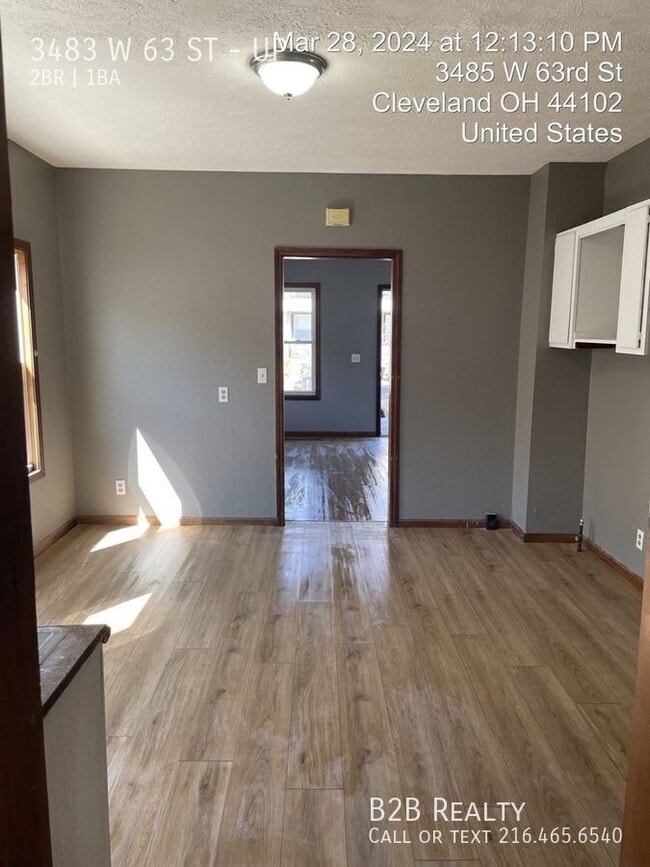 Building Photo - 3483 W 63rd St