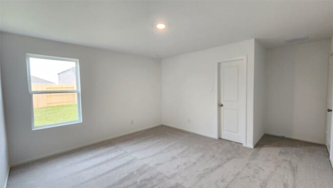 Building Photo - 16218 Rustic Pr Dr