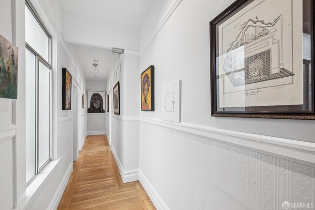 Foto del edificio - 1351 Washington St