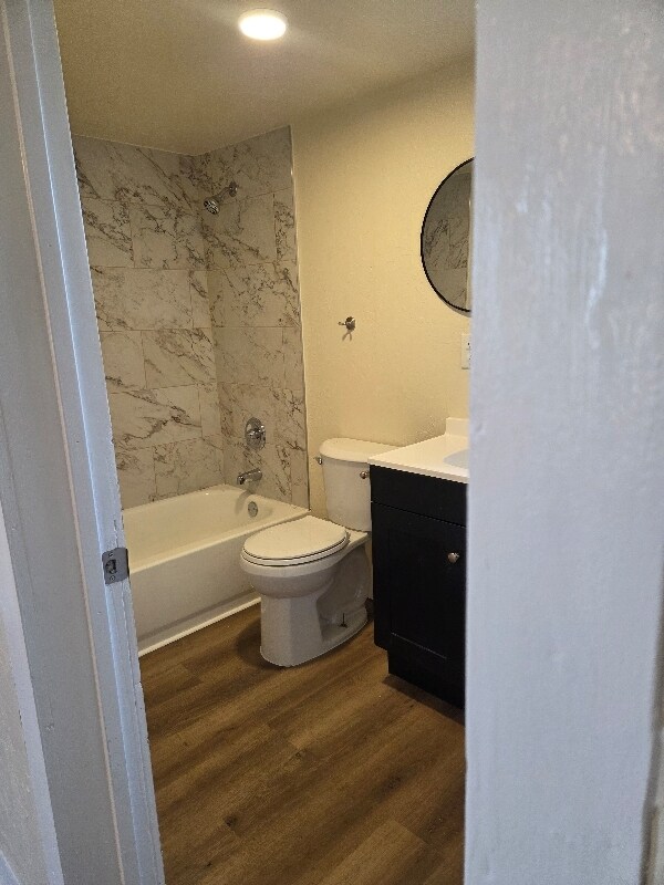 Foto del edificio - 415 W Oakland St