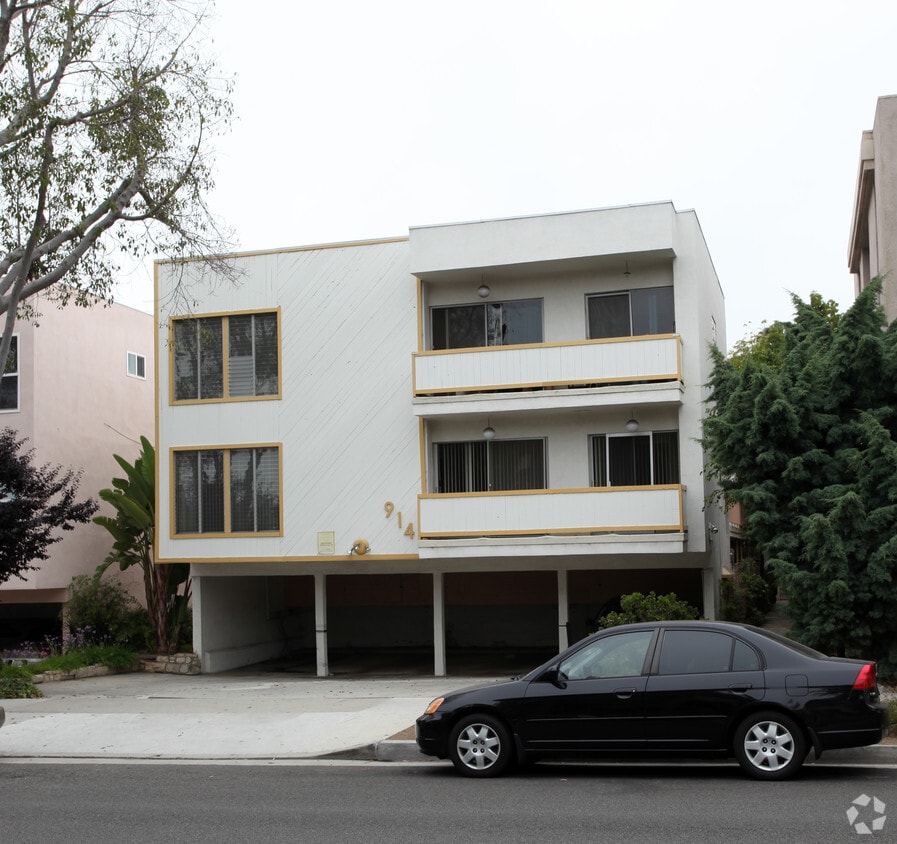 Primary Photo - 914 7th St