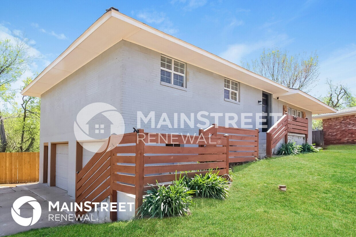 Foto principal - 6332 NW 58th Terrace