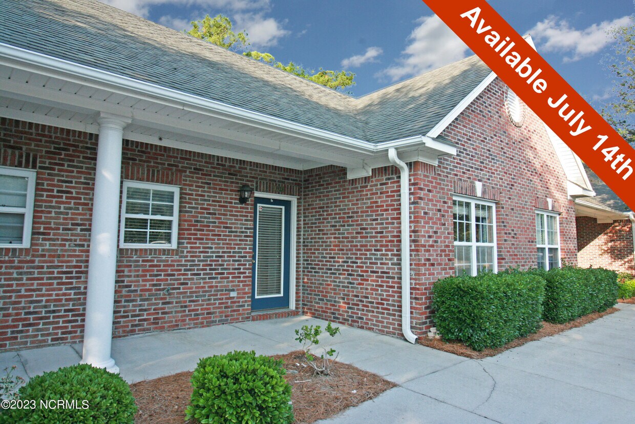 Primary Photo - 3923 Spicetree Dr