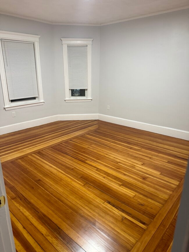 Living room - 10 Humphreys St