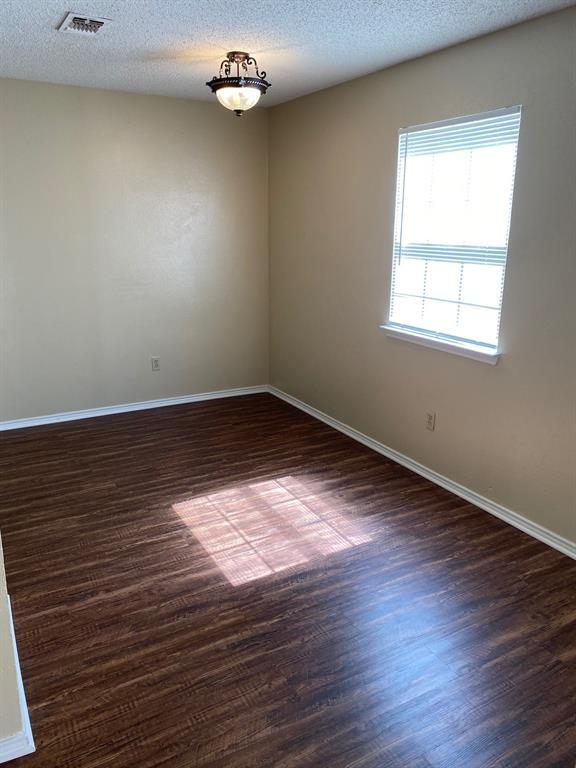 Foto del edificio - 125 NE Johnson Ave