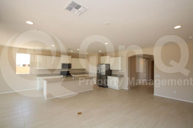 Foto del edificio - 20363 N Wagner Wash Dr