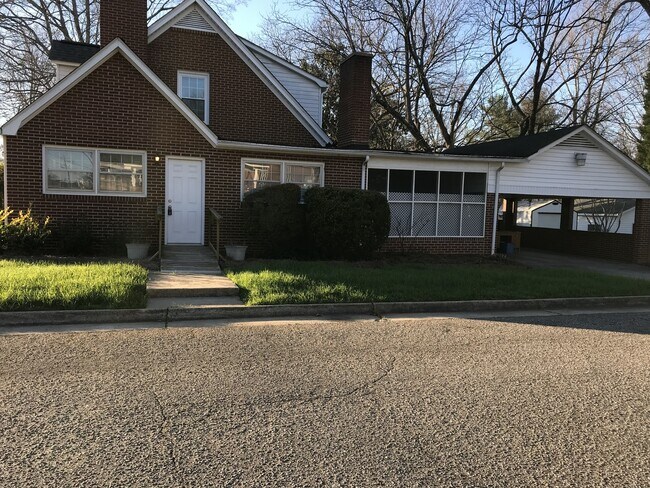 Foto del edificio - 4br 2ba Executive Home,  China Grove $1950 - AVAILABLE NOW!