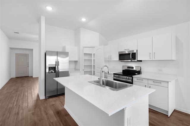 Foto del edificio - 218 Knoll Pines Drive