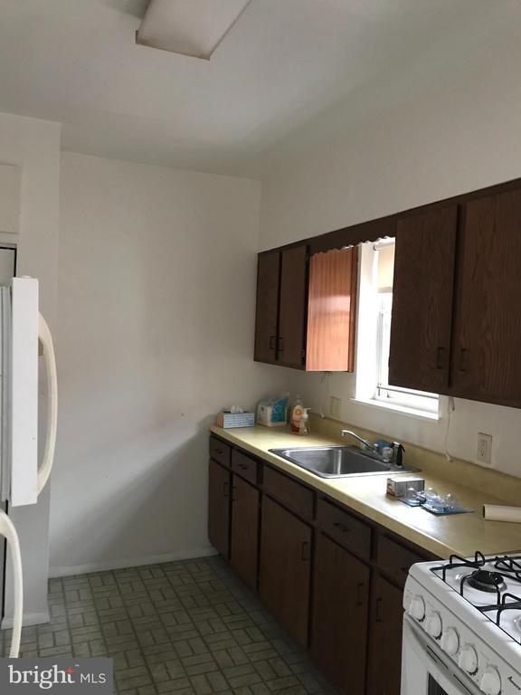 Foto principal - 445 Roxborough Ave