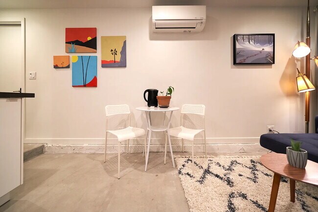 Foto del edificio - 3426 Orange Ave