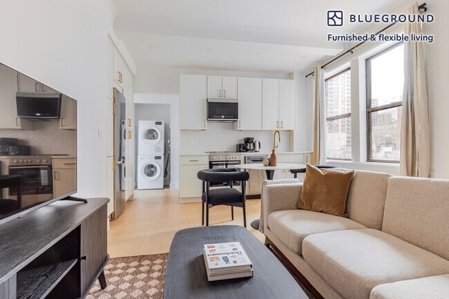 Foto del edificio - 244 W 72nd St