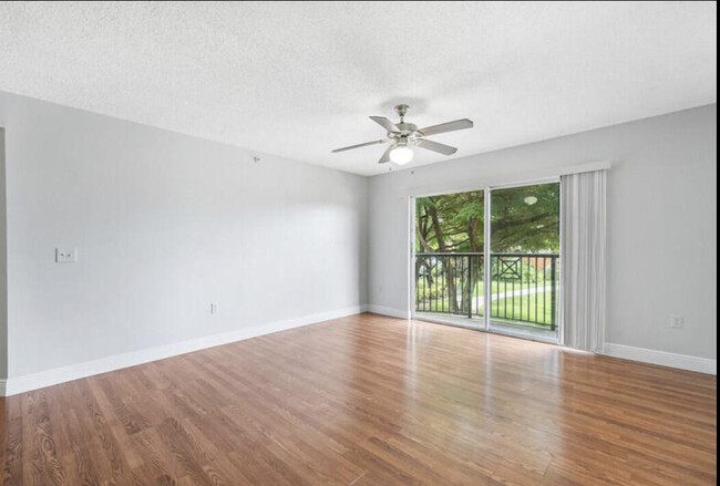 Building Photo - 4187 N Haverhill Rd