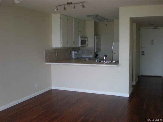 Foto del edificio - 2040 Nuuanu Ave