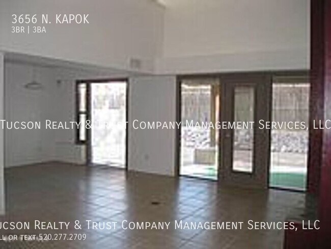 Foto del edificio - Stunning 3 bedroom, 3 bathroom home in the...
