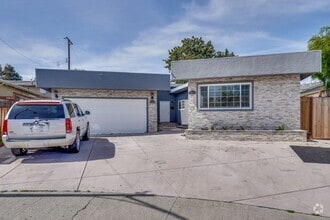 Building Photo - 1893 Stardust Ct