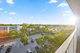 Foto principal - 650 NE 64th St