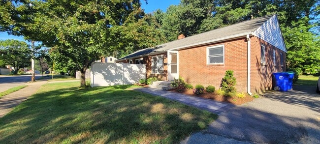 Photo - 45 Manzella Ct Townhome