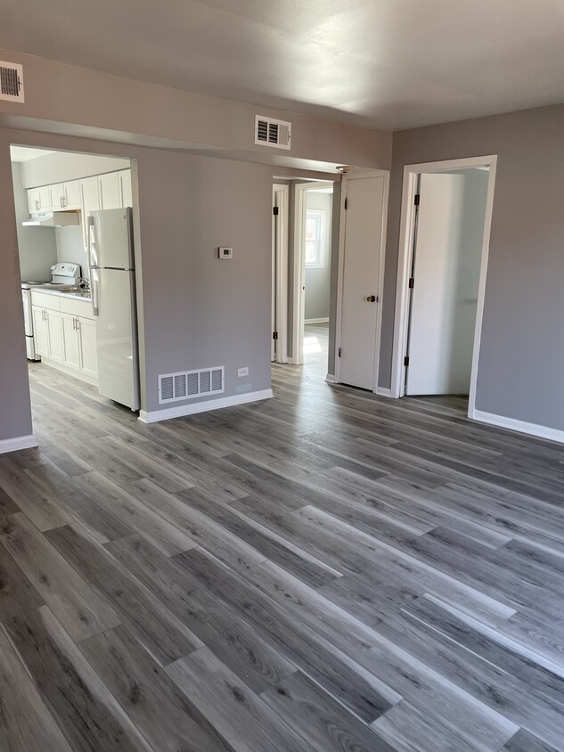 Foto principal - 14517 S Richmond Ave