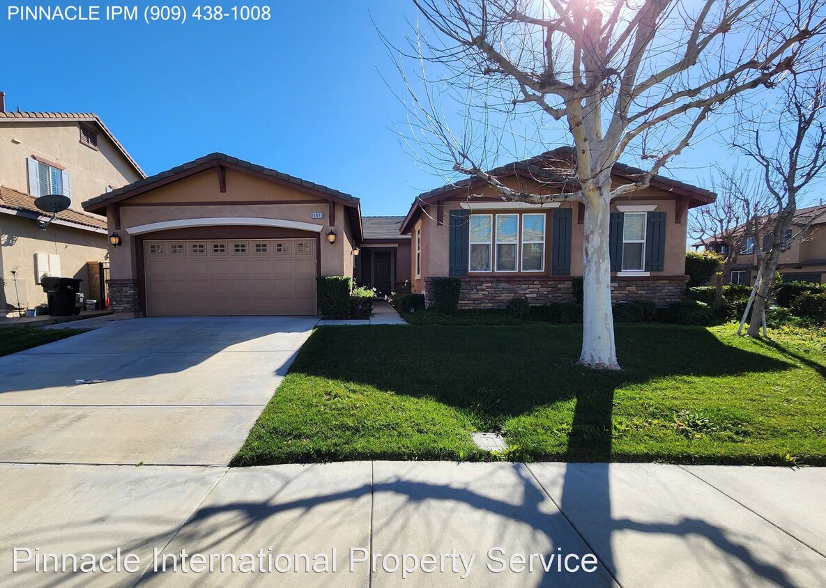 3 br, 2.5 bath House 13891 Huntervale Drive House for Rent in