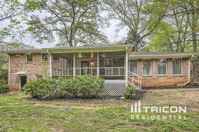 Building Photo - 4124 Lauada Dr