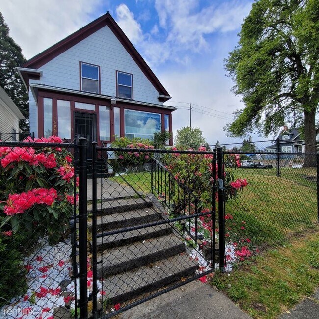 Foto del edificio - 4 br, 2 bath House - 1606 S M St
