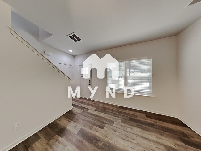 Building Photo - 808 Holland Ave